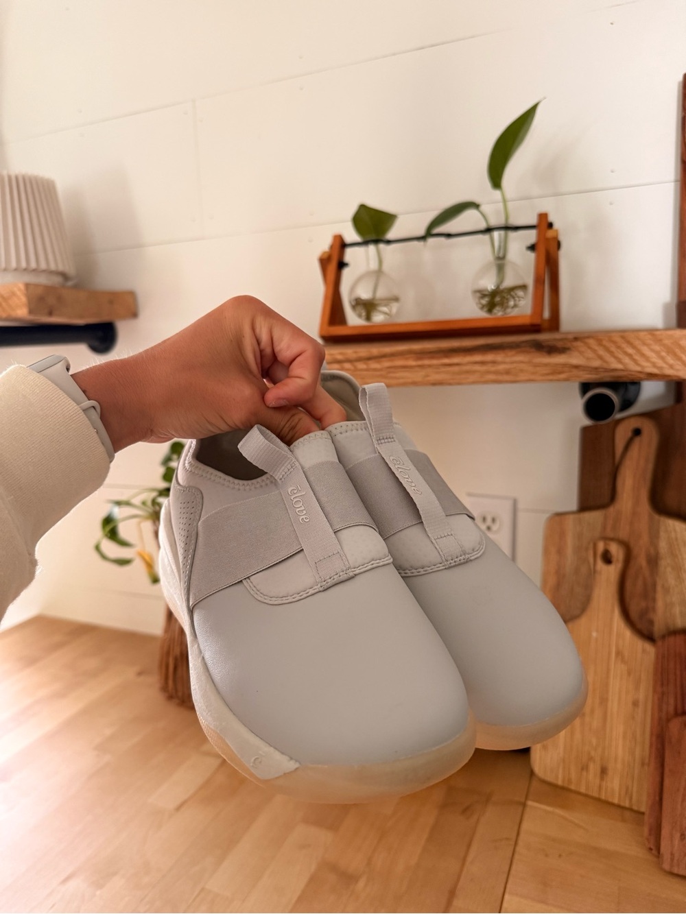 CLOVE SOLO Nursing Clinic Shoes-Water Resistant, Clinical